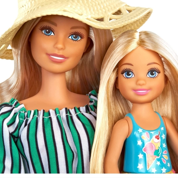 Barbie Ice Cream Cafe Playset with Barbie and Chelsea Dolls Brand New! - Picture 7 of 8